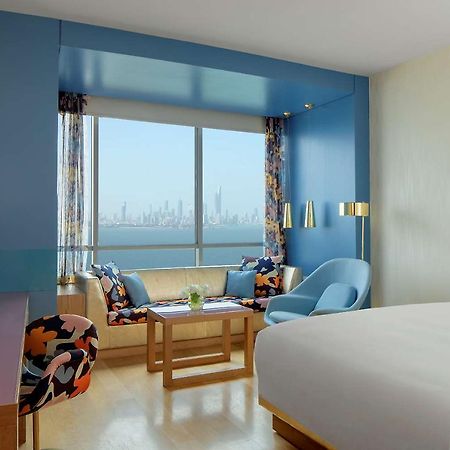 Symphony Style Hotel Kuwait Salmiya المظهر الخارجي الصورة A room at the hotel